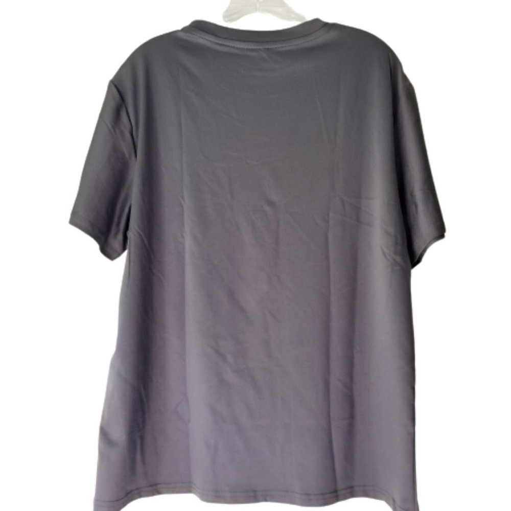 Crew Neck T-Shirt with Tools Graphic Size Medium - Picture 6 of 7